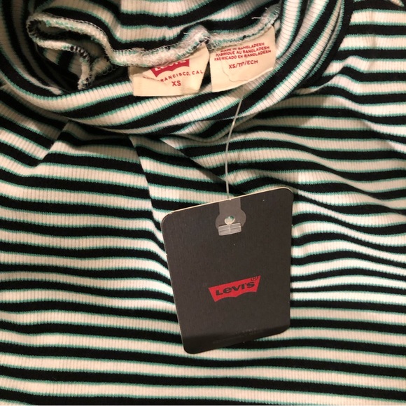 Levi’s Striped Tight Fit Turtleneck, size XS. - Picture 5 of 6